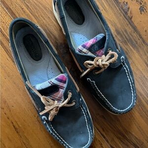 Sperry women’s  Navy and Tan Boat Shoes